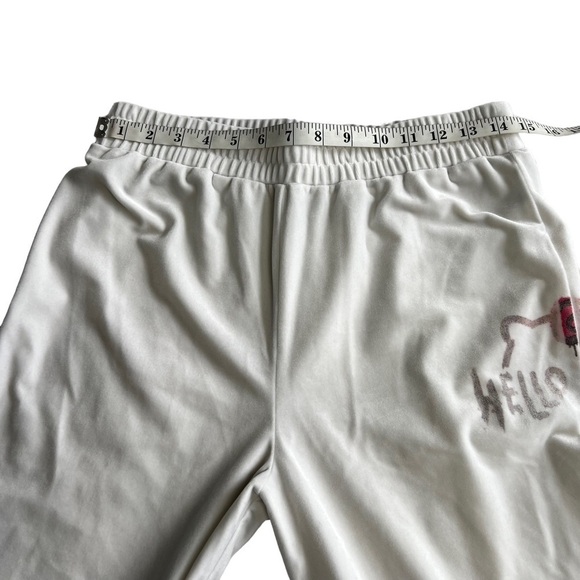 Hello Kitty Large Velour Sweatpant Forever 21 White Limited Edition Straight Leg - Picture 7 of 9